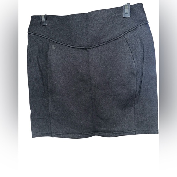 ⭐️NWT⭐️ Lululemon Scuba HR Mini Skirt Post Practice Casual Align Size XL Black - Picture 2 of 4